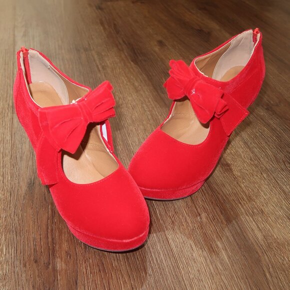 Womens Sexy Red Soft Velvet Bow Front Zip Back Platform High Heels Holiday sz 9 - Picture 1 of 5